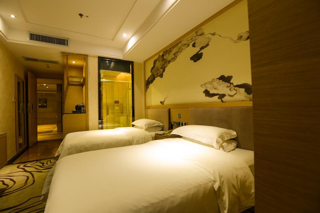 V8 Hotel Train Station Guangzhou Buitenkant foto